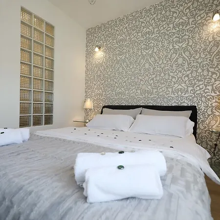 Top Apartments Zadar Daire *