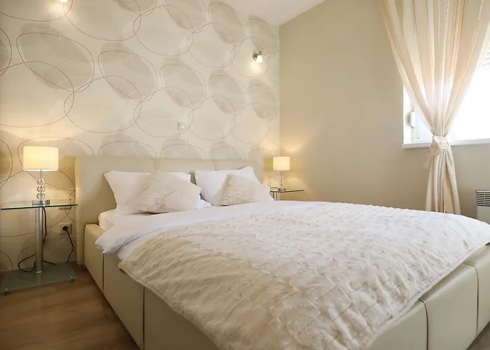 Daire Top Apartments Zadar *