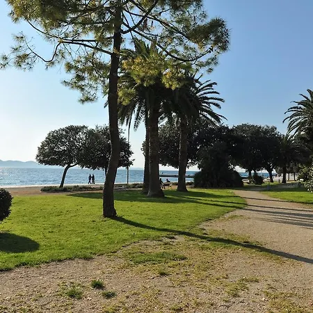Top Apartments Zadar Задар